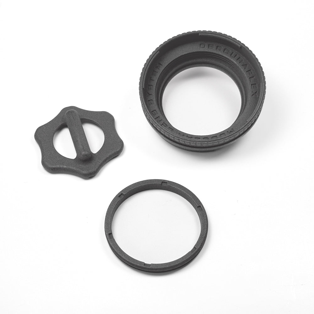 TWIST-LOCK LENS HOUSING