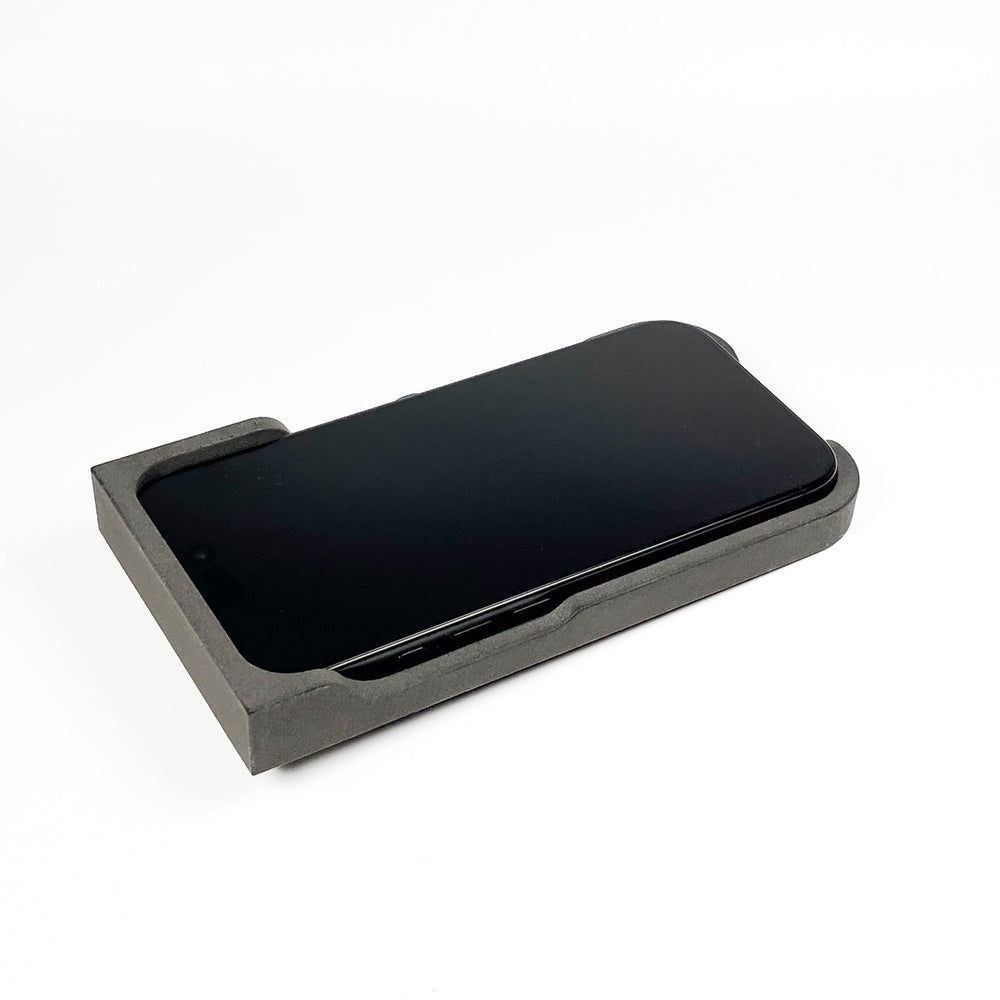 TWIST-LOCK PHONE CRADLES